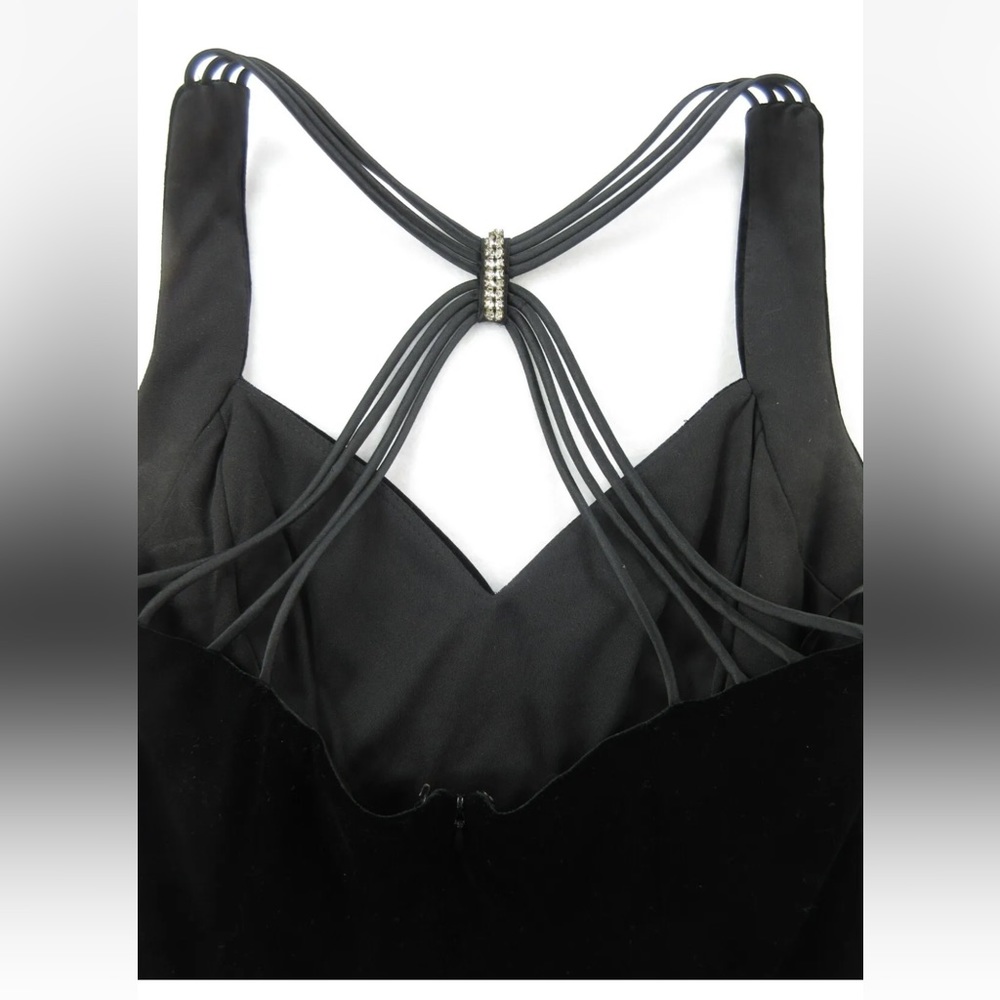 Betsy & Adam By Linda Bernell Black velvet fit & flare party/formal dress. NWT! - Picture 2 of 13
